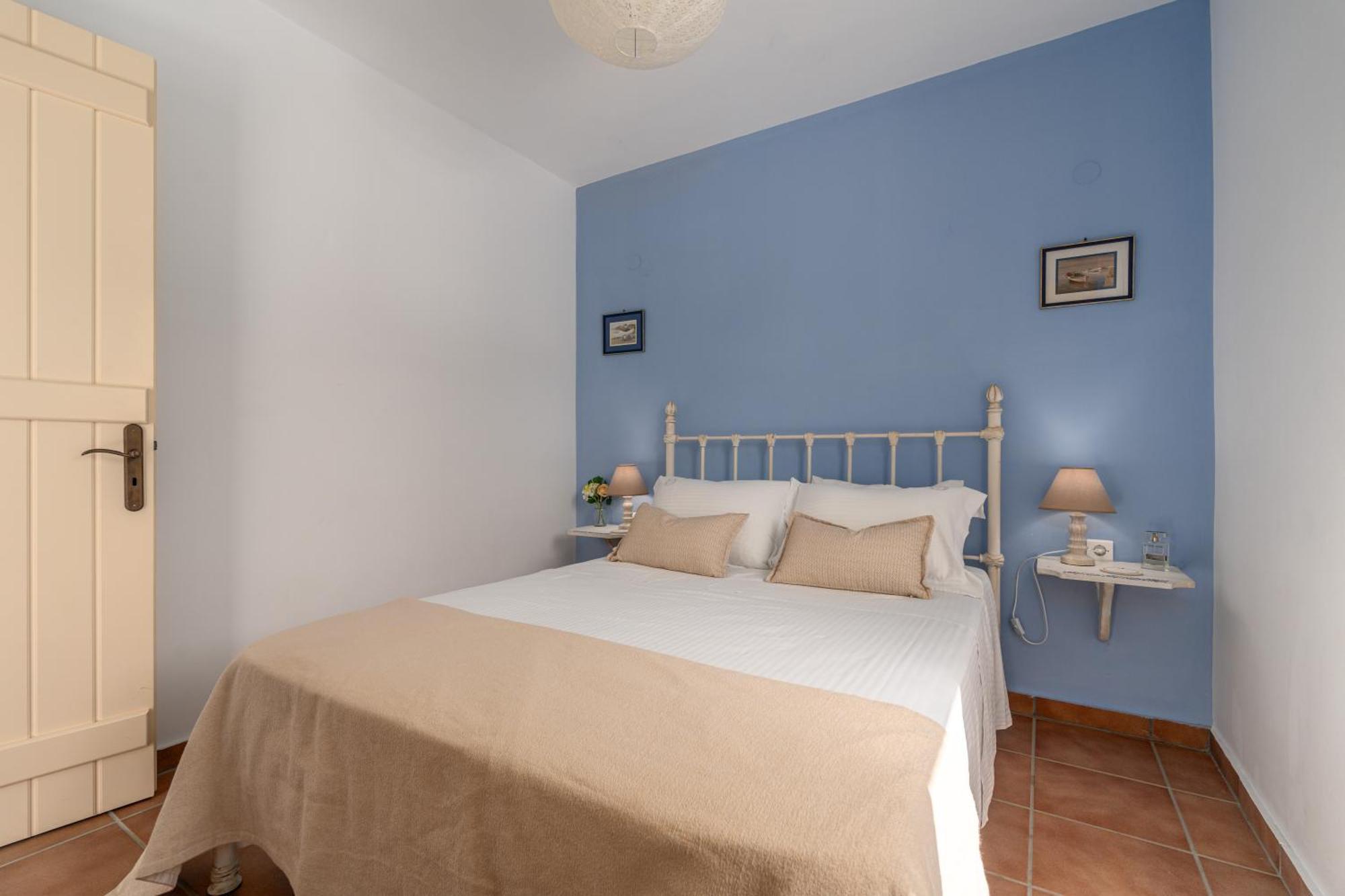 Niovi Seaview Apartments Agioi Apostoloi  Zewnętrze zdjęcie