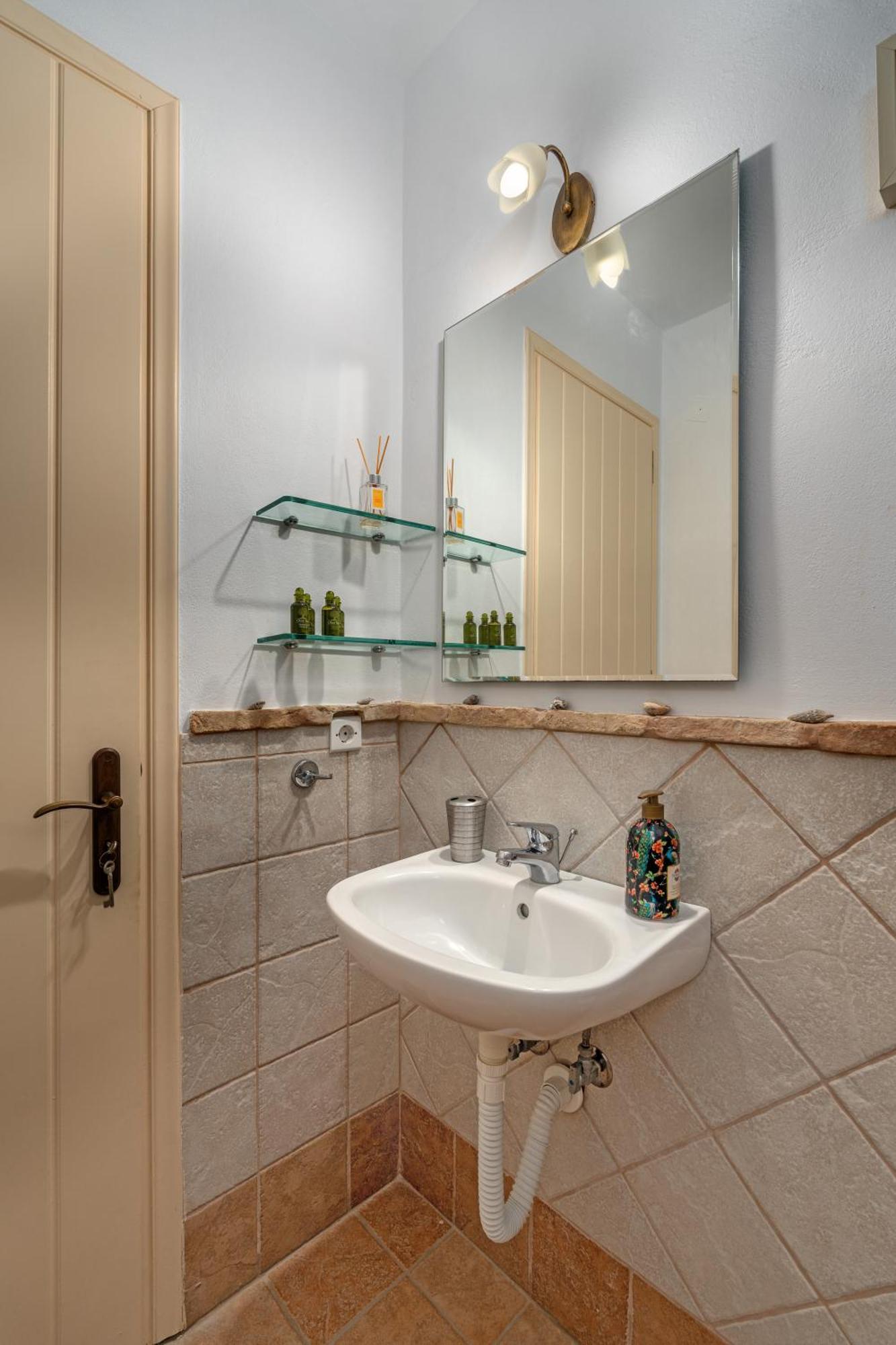 Niovi Seaview Apartments Agioi Apostoloi  Zewnętrze zdjęcie
